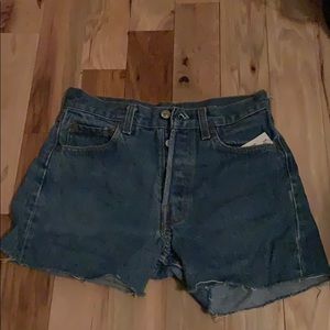 brand new never worn levi jean short